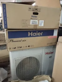Deux climatiseur avender cassette 28000 btu  