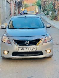 سيارات-nissan-sunny-2012-المدية-الجزائر
