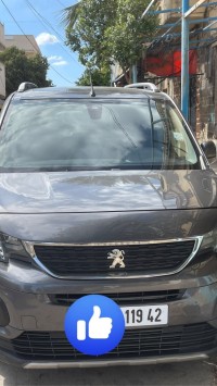 سيارات-peugeot-rifter-2019-d-أبو-الحسن-الشلف-الجزائر