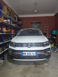 Volkswagen T-Cross 2025 R-line