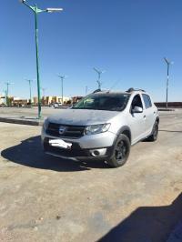 voitures-dacia-sandero-2014-stepway-ghardaia-algerie