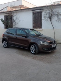 voitures-volkswagen-polo-2013-life-staoueli-alger-algerie