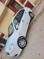 voitures-renault-symbol-2011-aflou-laghouat-algerie