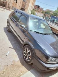 سيارات-volkswagen-golf-3-1996-بوسكن-المدية-الجزائر
