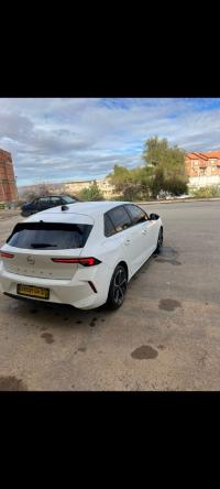 سيارات-opel-astra-2024-الشلف-الجزائر