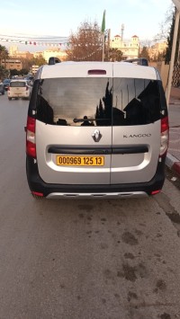 سيارات-renault-kangoo-2025-equilibre-مغنية-تلمسان-الجزائر