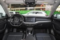 Skoda OCTAVIA 2025 pro thumbnail 5