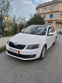 voitures-skoda-octavia-2015-tizi-ouzou-algerie