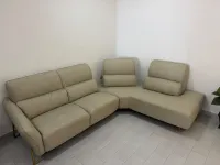 Salon en cuir beige - comme neuf