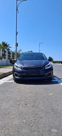 سيارات-kia-ceed-2018-الجزائر-وسط