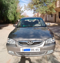 voitures-hyundai-accent-2015-naama-algerie