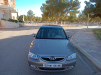 voitures-hyundai-accent-2015-gls-naama-algerie