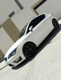 سيارات-seat-leon-2015-linea-r-قسنطينة-الجزائر