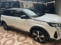 voitures-peugeot-5008-2022-gt-skikda-algerie