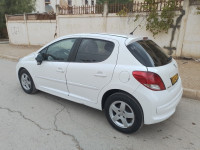 voitures-peugeot-207-2012-el-affroun-blida-algerie