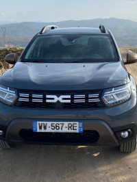 voitures-dacia-duster-2024-guelma-algerie