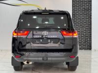 Toyota Land Cruiser  2026 Lc 300 thumbnail 5