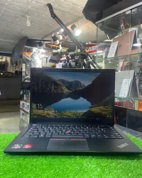 Lenovo Thinkpad E14 Gen 3 Ryzen 5 16 Gb ram 256 Gb ssd Radeon TM ecran FHD etat 10/10 comme neuf