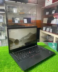 Lenovo Thinkpad T14s Ryzen 7 16 Gb ram 512 Gb ssd ecran 14 Pouce FHD Etat 10/10