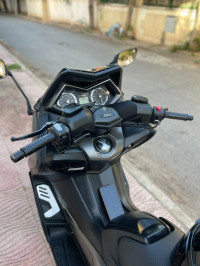 motos-et-scooters-tmax-iron-yamaha-2015-ain-taya-alger-algerie