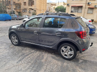 voitures-dacia-sandero-2018-stepway-restylee-constantine-algerie