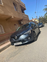 voitures-renault-clio-5-2022-baba-hassen-alger-algerie