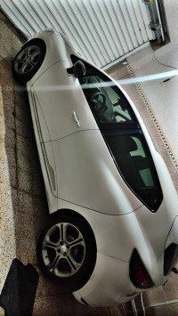 voitures-renault-clio-4-2019-gt-line-es-senia-oran-algerie