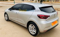 voitures-renault-clio-5-2021-oran-algerie