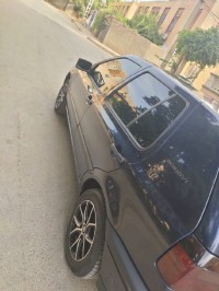 سيارات-volkswagen-golf-3-1995-وادي-ارهيو-غليزان-الجزائر