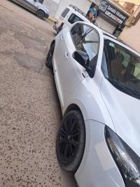 سيارات-renault-مقان-جيتي-لاين-2014-الجزائر-وسط