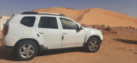 voitures-dacia-duster-2012-laureate-timimoun-algerie