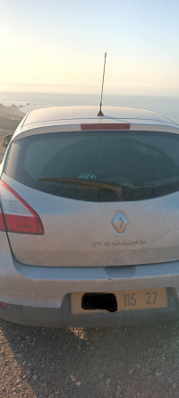 voitures-renault-megane-3-2015-mostaganem-algerie