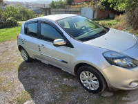 voitures-renault-clio-3-2012-night-and-day-taher-jijel-algerie