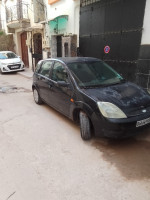 voitures-ford-fiesta-2004-algerie