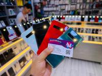 SAMSUNG GALAXY S10 thumbnail 3