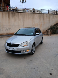 voitures-skoda-fabia-2013-fresh-tipaza-algerie