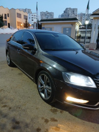 voitures-volkswagen-passat-2012-tipaza-algerie