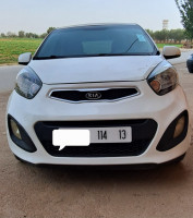 voitures-kia-picanto-pop-2014-12-hennaya-tlemcen-algerie