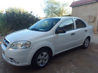 voitures-chevrolet-aveo-4-portes-2014-elegance-plus-boumedfaa-ain-defla-algerie