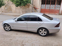 voitures-mercedes-classe-e-2002-ain-larbi-guelma-algerie