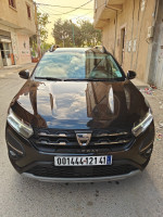 moyenne-berline-dacia-sandero-2021-stepway-algerie