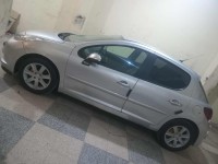 سيارات-peugeot-207-2008-بوغني-تيزي-وزو-الجزائر
