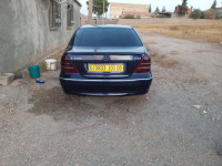 voitures-mercedes-c-2001-220-guigba-batna-algerie