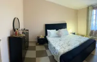 Chambre a coucher complète 