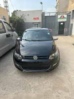 voitures-volkswagen-polo-2013-black-et-silver-algerie