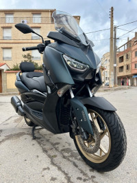 motos-et-scooters-yamaha-xmax-300-tech-max-2022-ain-benian-alger-algerie