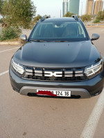 voitures-dacia-duster-2024-journee-algerie