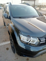 voitures-dacia-duster-journee-2024-bab-ezzouar-alger-algerie