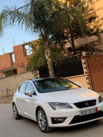 voitures-seat-leon-2015-fr15-issers-boumerdes-algerie