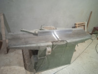 industrie-fabrication-un-materiel-de-menuiserie-bouira-algerie